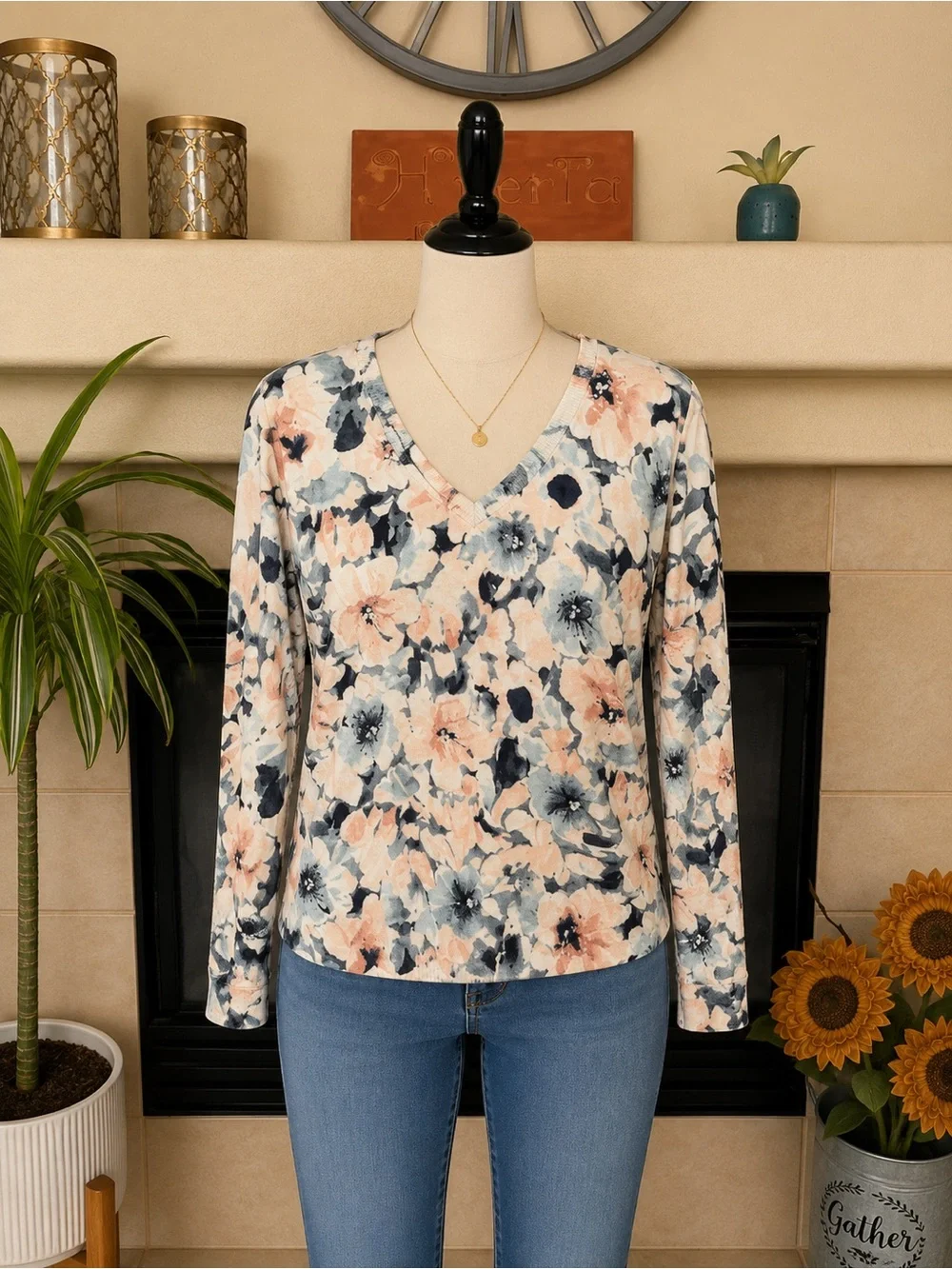 Carmen Marc Valvo Floral V-Neck Sweater in Blush, Navy & Cream